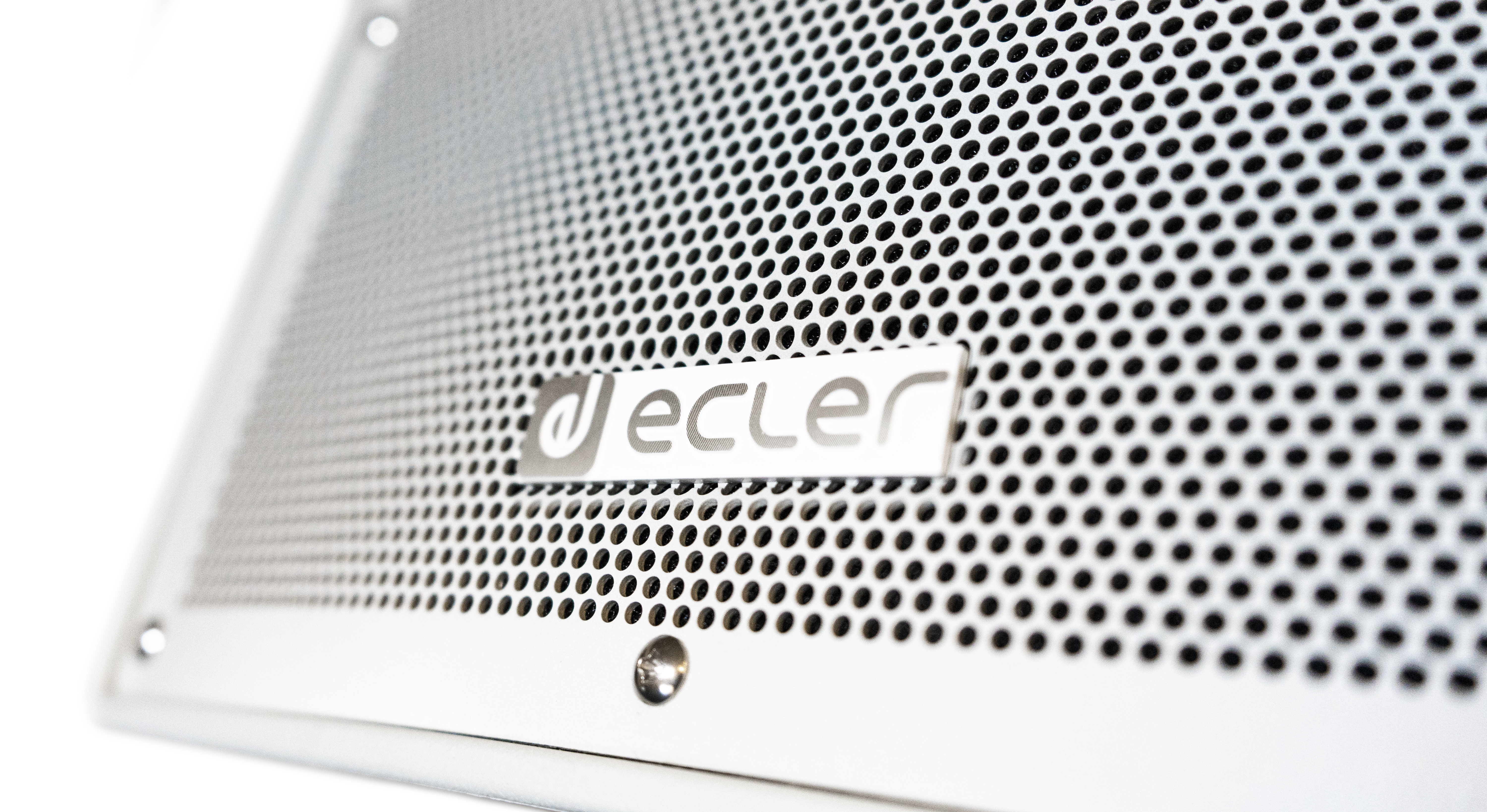 Ecler_eCMP8_Compact_Music_Projector_Logo_Detail_HR
