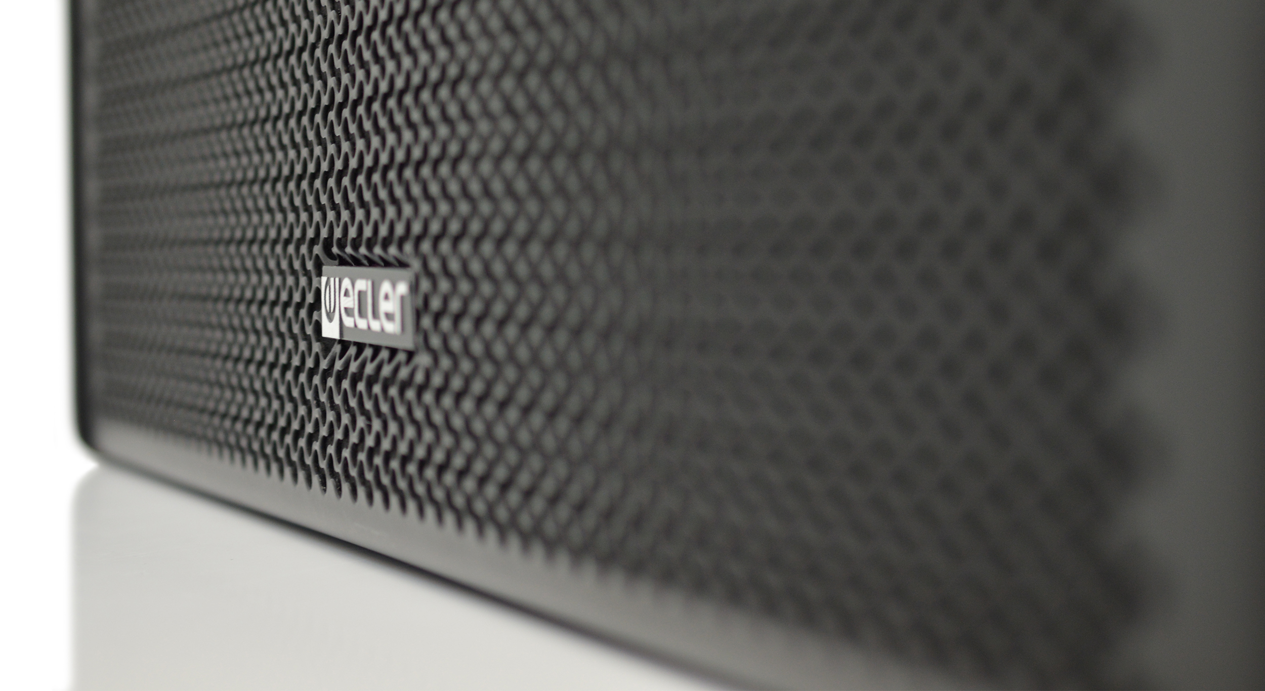 Ecler-ARQIS_SB10BK-persp-logo2